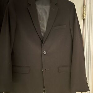Classic Black Boys size 18 Suit